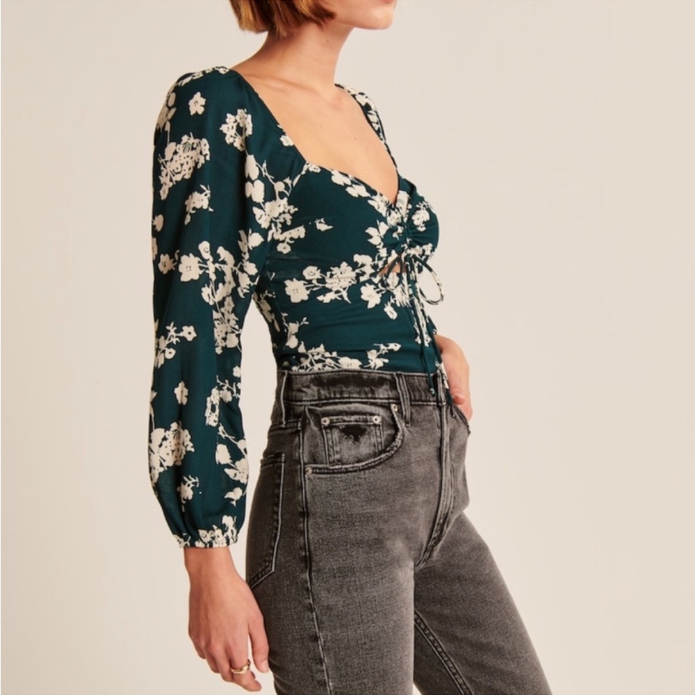 NWT Abercrombie and Fitch Green Floral Cinched Longsleeve Blouse Sz S - Picture 7 of 10